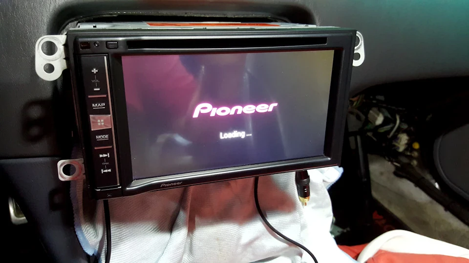 Заміна магнітоли ANDROID проти PIONEER AVIC-F9800BT