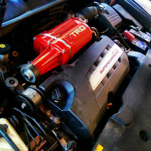 Компресор на Camry 40 2gr-fe 1