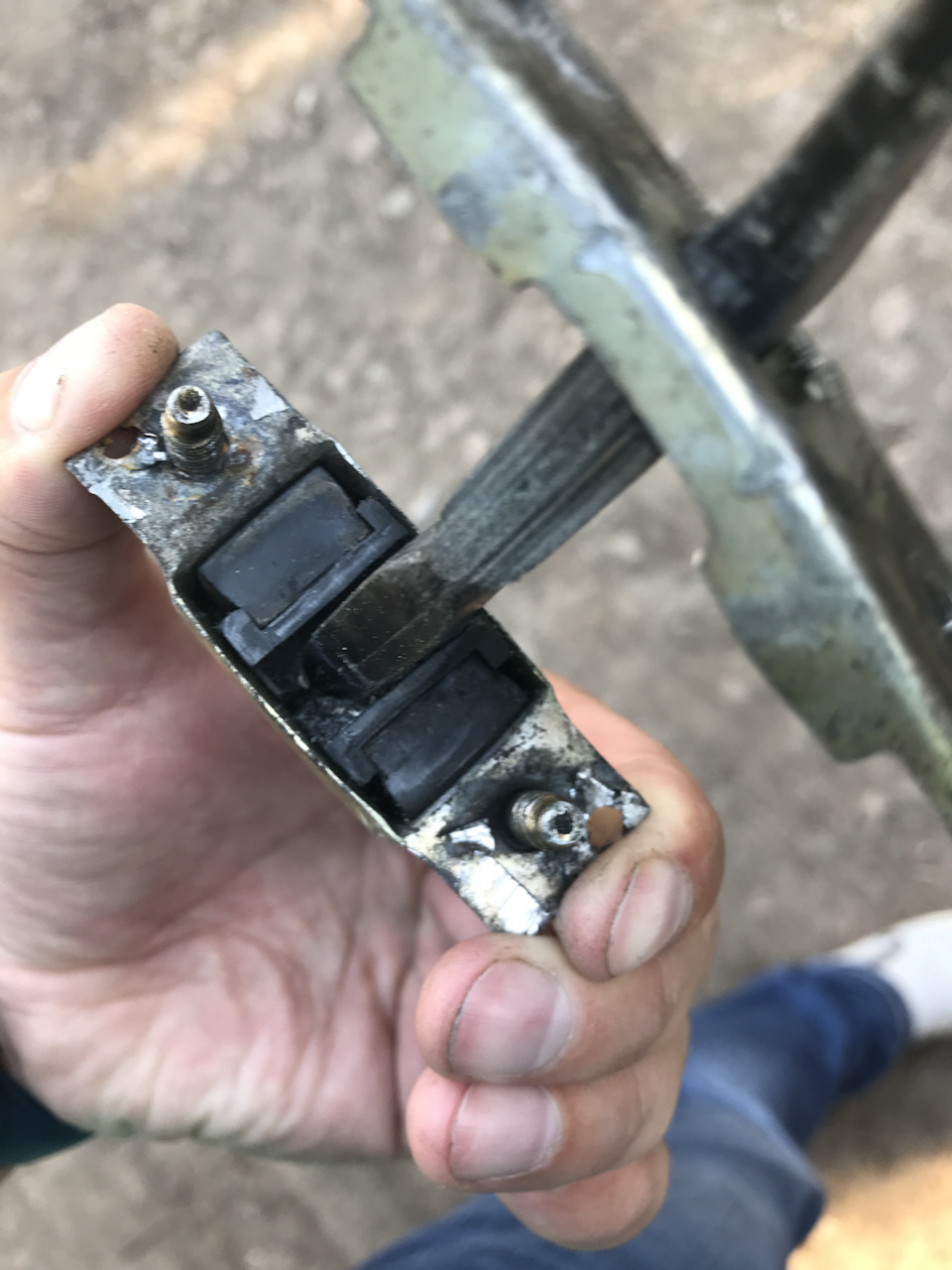 І знову про обмежувачі дверей. 2