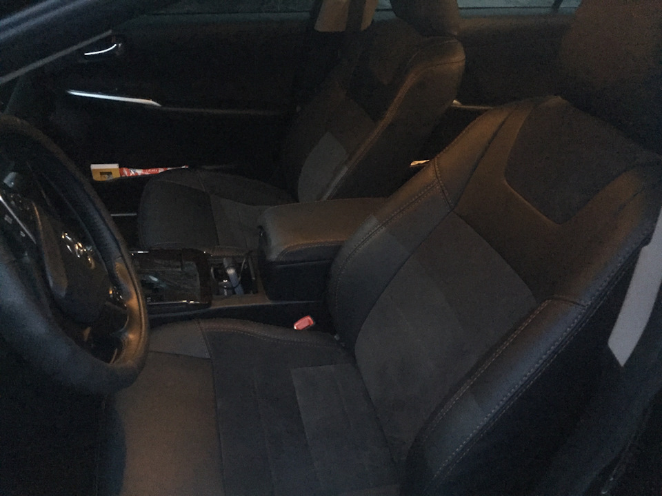 Чохли на Camry 50 3