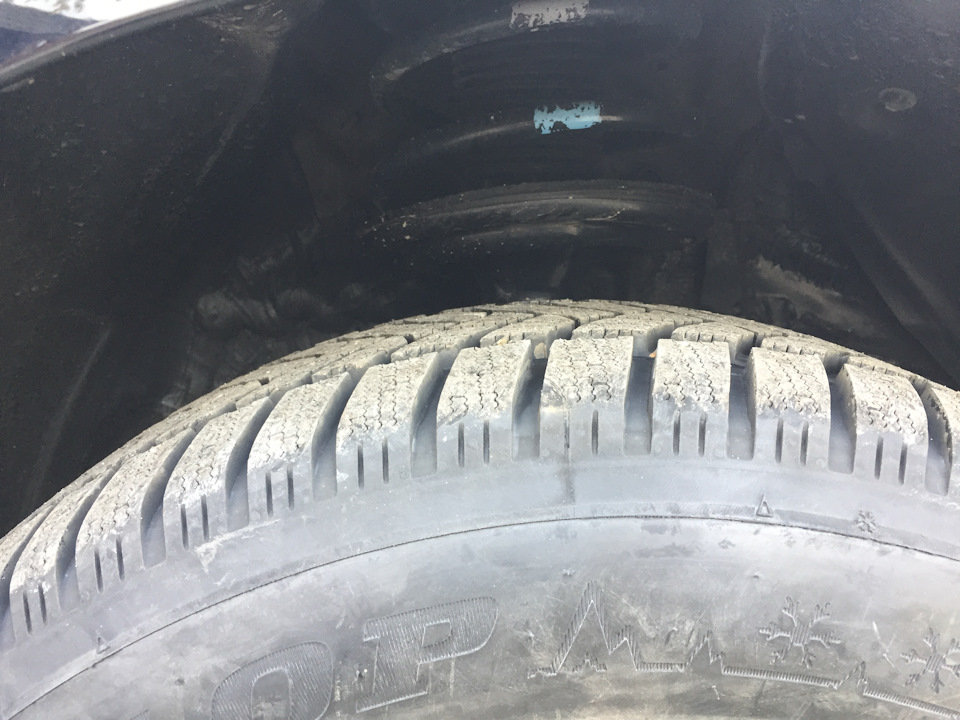 Перевзуття на зиму 215/65 R16 3