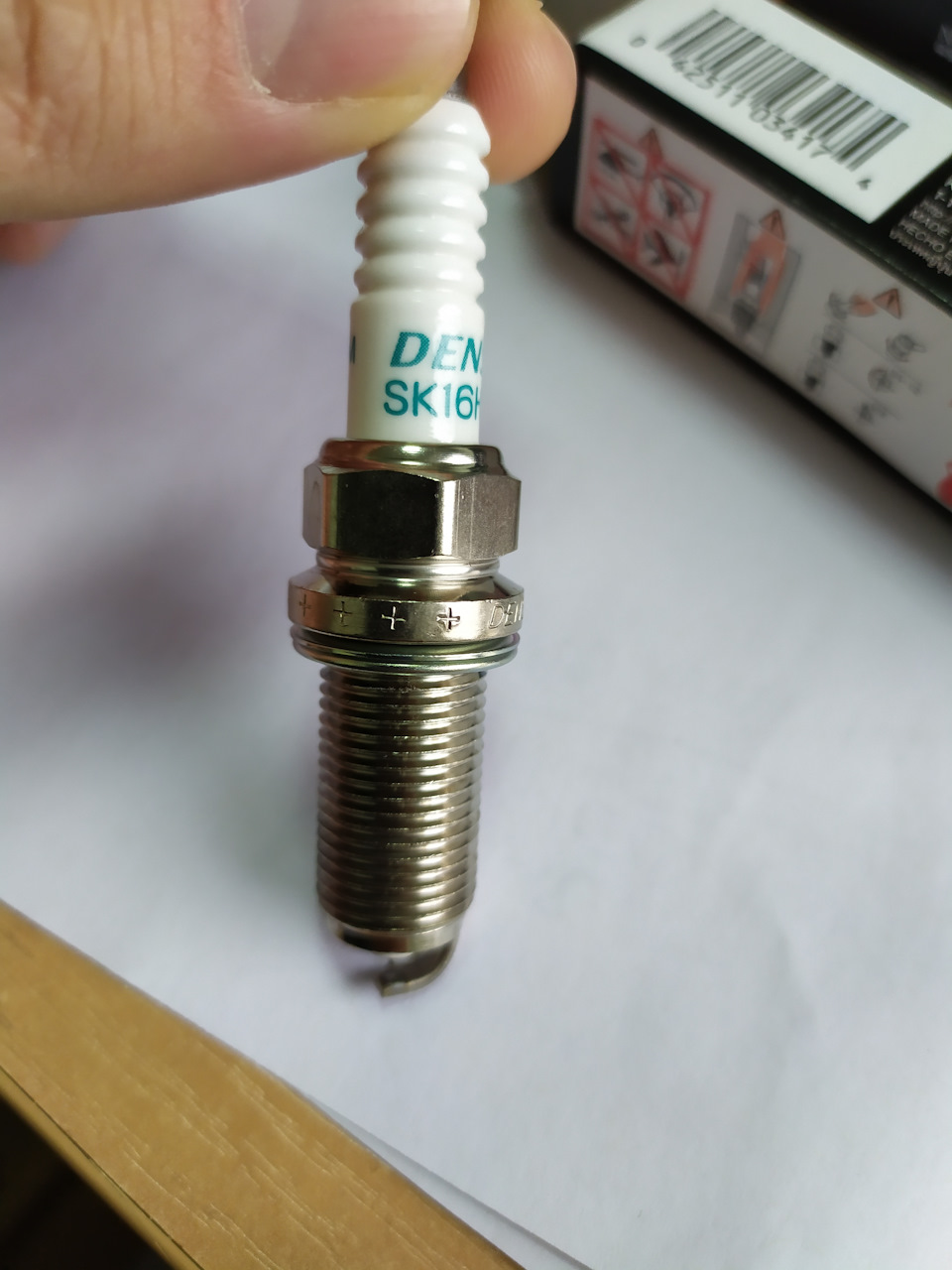 Прикупив свічки Denso SK16HR11 5