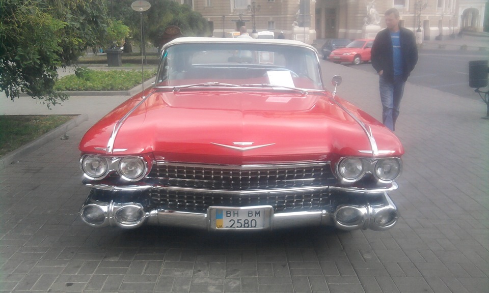 Cadillac 1