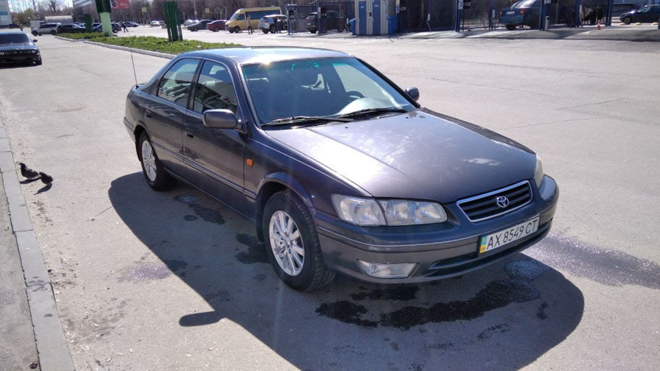 продаємо камрі 20 2