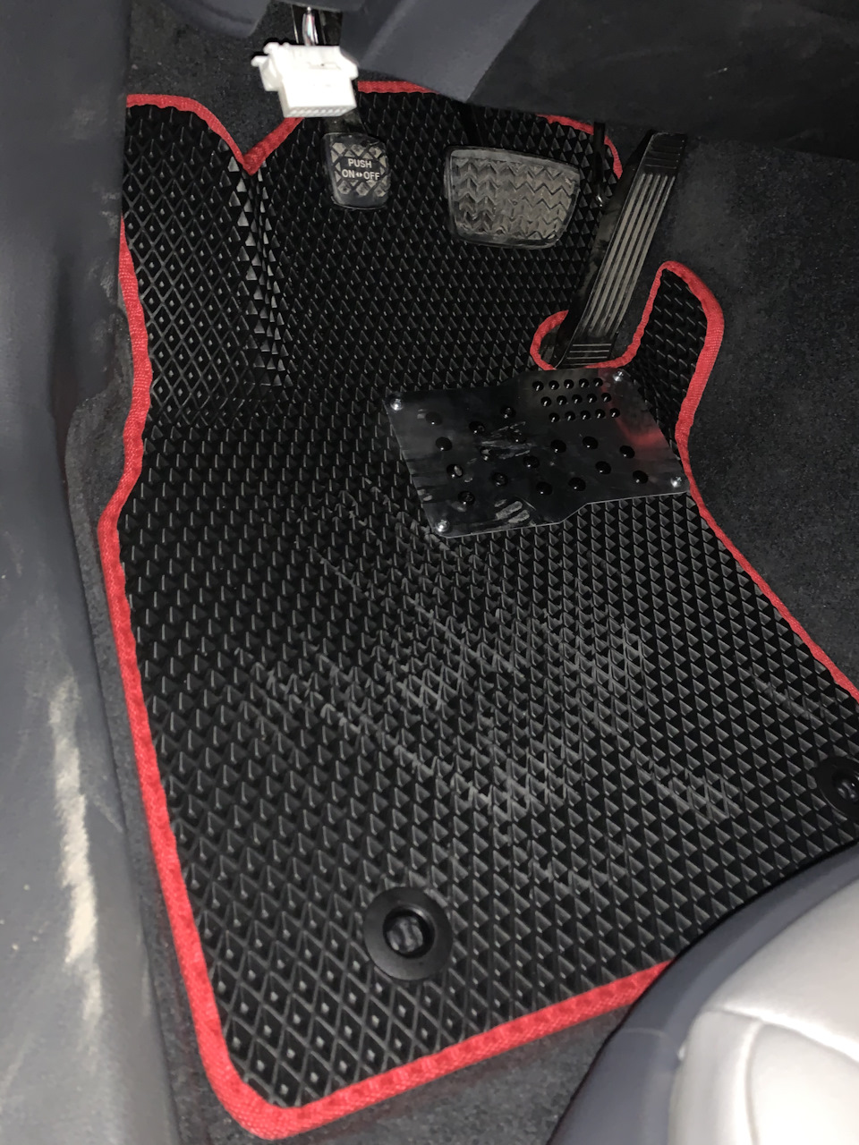 EVA килими Camry SE 2