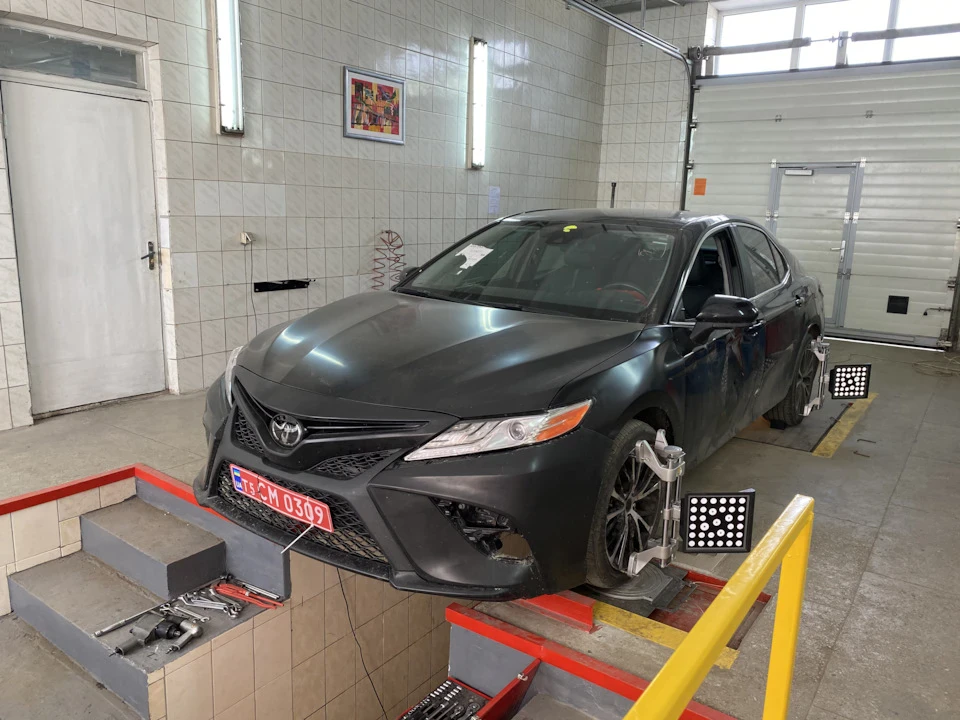 Camry 3D розвал