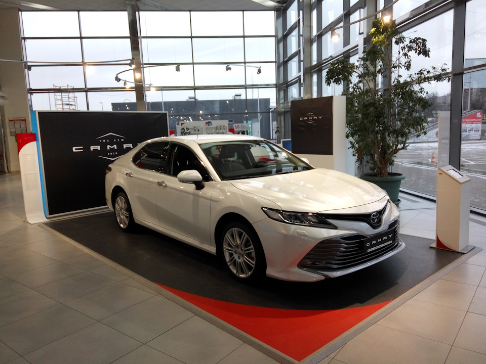 Camry V70. Дім. 4
