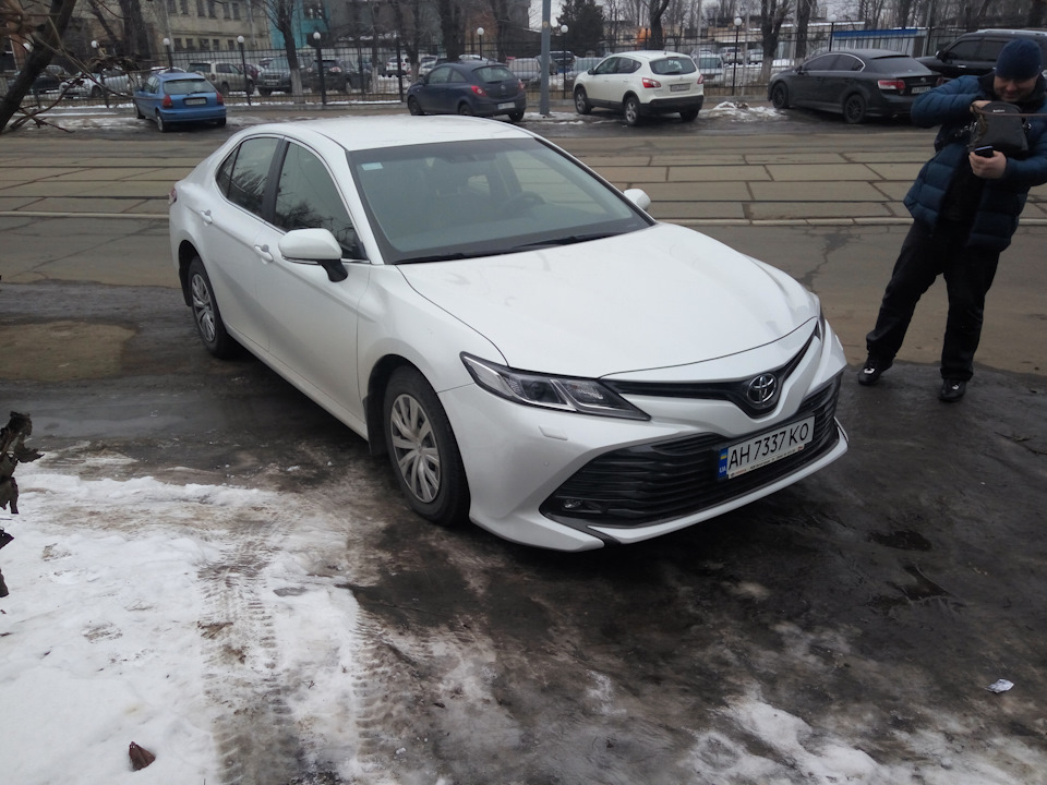 Продал Camry XV70 1