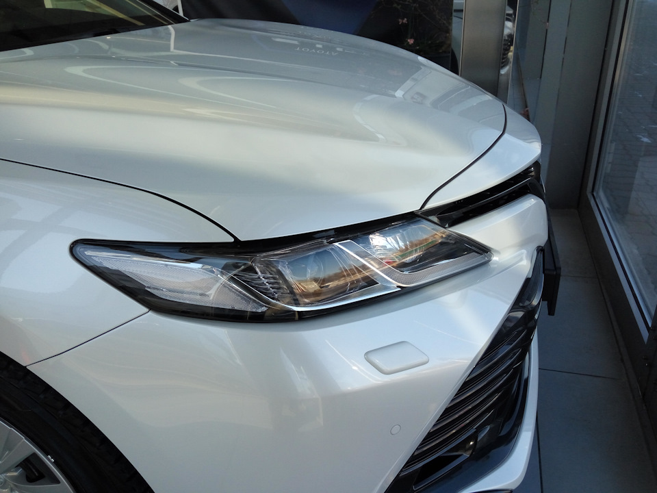 Гумові килимки Camry V70 1