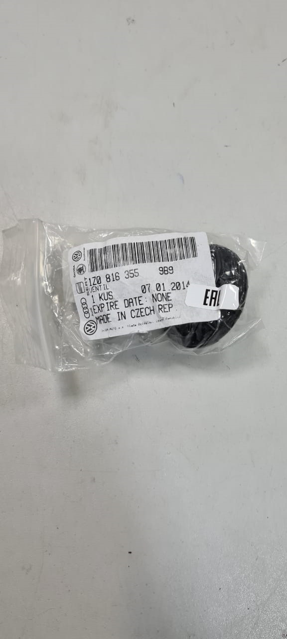 TEYES CC2 Стич / Блок 70 в 40 / Світло в холодильник / Дзеркало з підсвічуванням 3
