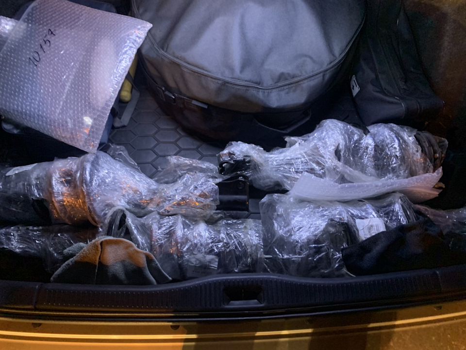 Скоро оновимо підвіску. Приїхали контракт стійки з Японії)) 1