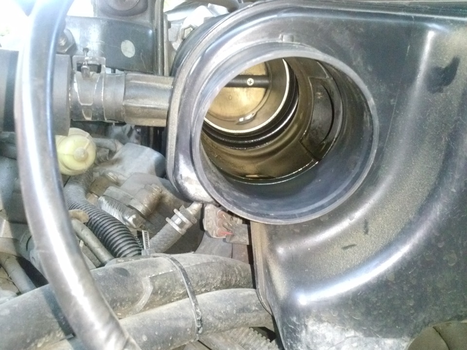 V6 починає їхати.)))) 5