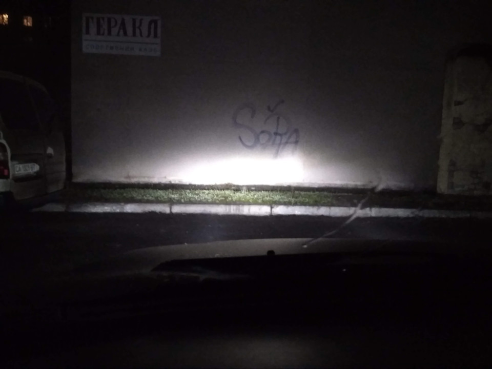 LED - лампи, щітки та датчик температури повітря 2