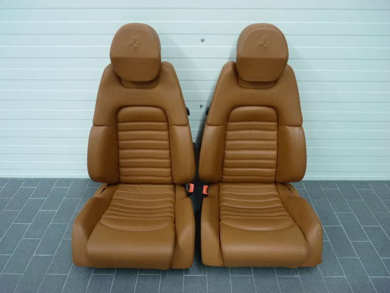 Куплю спортивне сидіння з класу BRIDE МОМО RECARO DAYTONA SPARCO 5