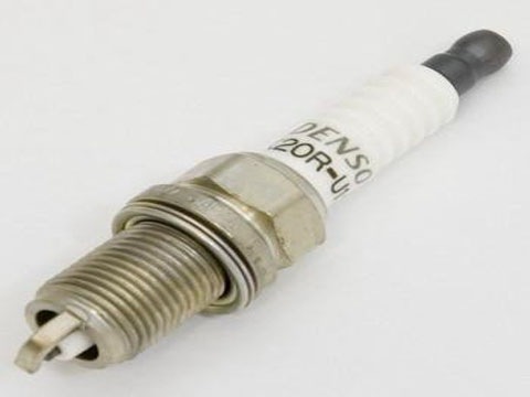 Свічки запалювання Denso K20R-U11 TOYOTA або NGK 4
