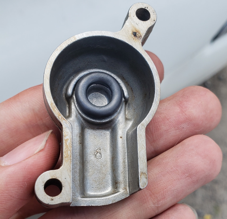 Моновприск 4S-Fi 3/3: нова форсунка та шпильки 5