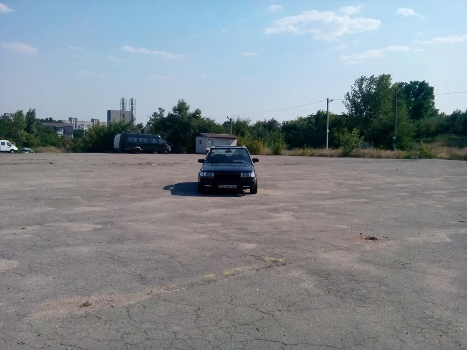 знайшов якісь старі фотки на комп'ютері.