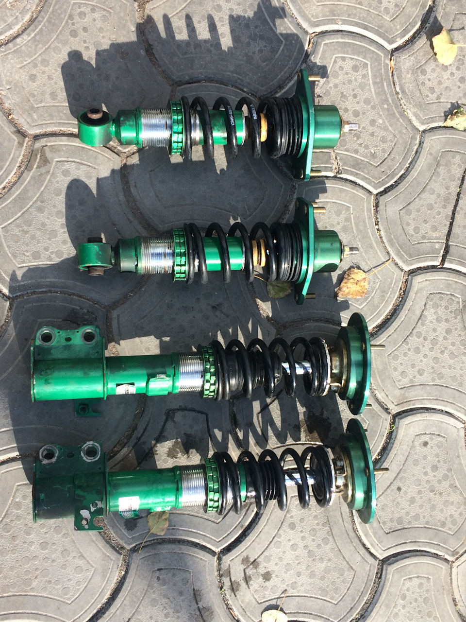 Tein SS 1