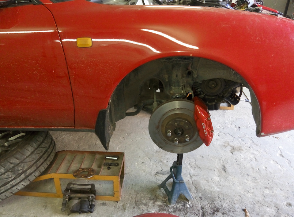 2x/4x поршневі гальма ST205 на Celica ST182 - 1.0 5