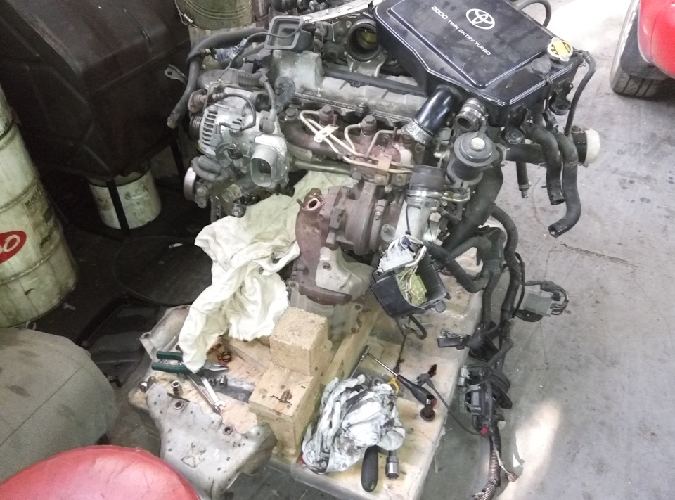 Toyota Celica 3S-GTE - гумки, сальники, герметик 1.0 3