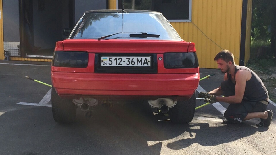 225/45/15 на зад. 2