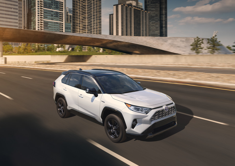 Новий кросовер Toyota RAV4 4