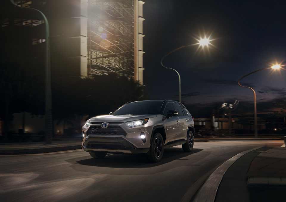 Новий кросовер Toyota RAV4 3