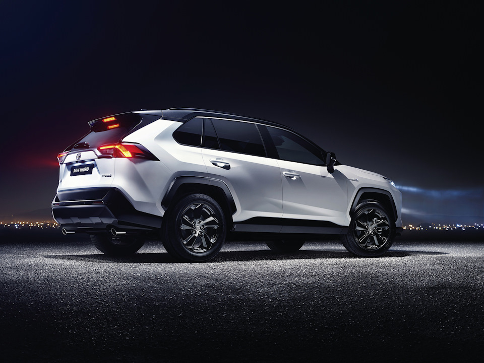 Новий кросовер Toyota RAV4 5