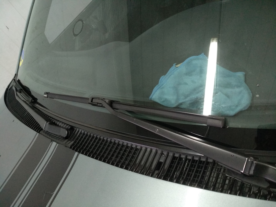 Щітки BOSCH AEROTWIN 2