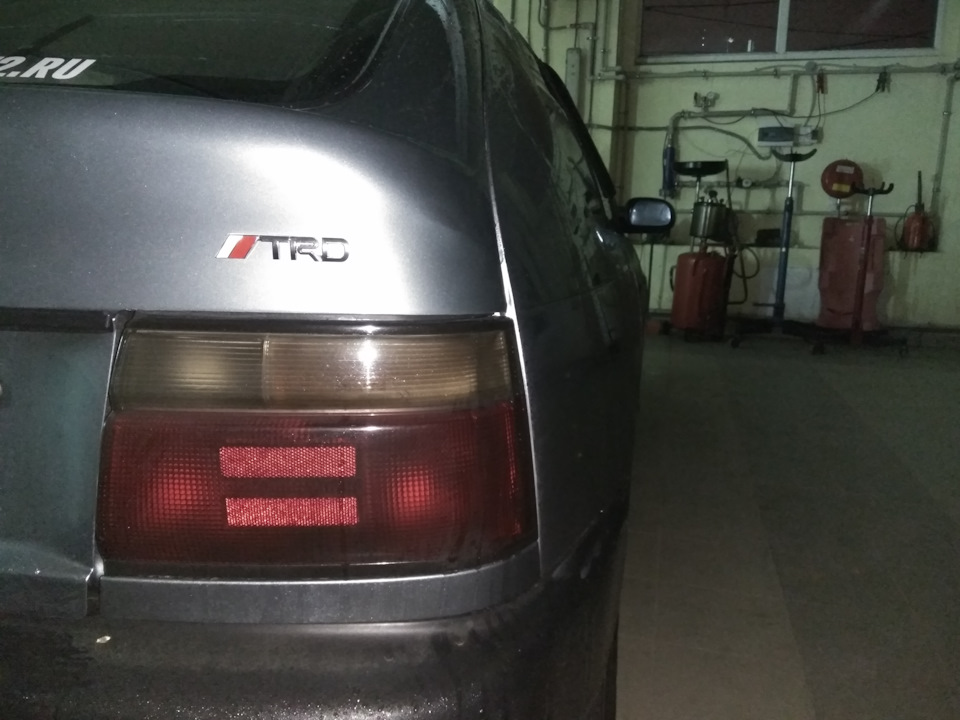 Шильдик на задню ляду TRD 1