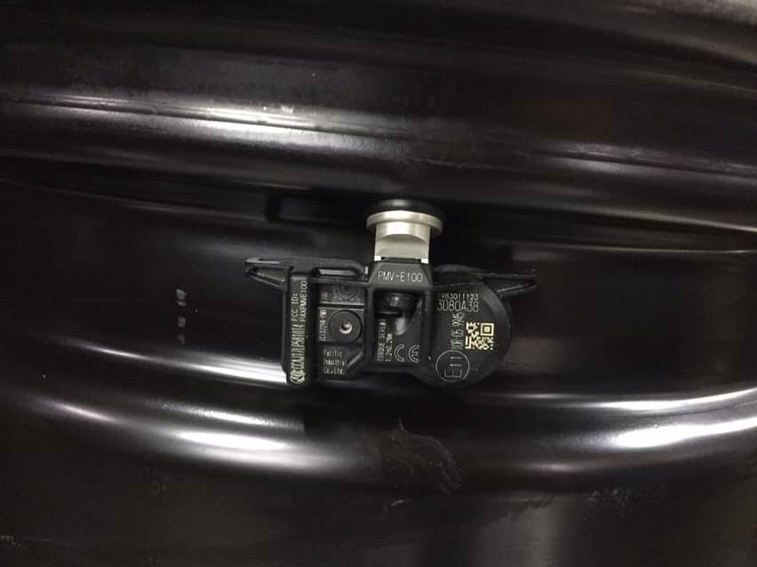 Сумнівна користь датчиків TPMS? 1