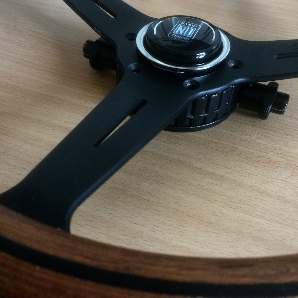 NARDI CLASSIC дерево/чорний x RAID Snap Off 2