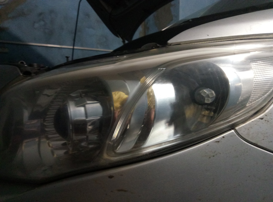 led Лампочки в поворотники Toyota Corolla 2