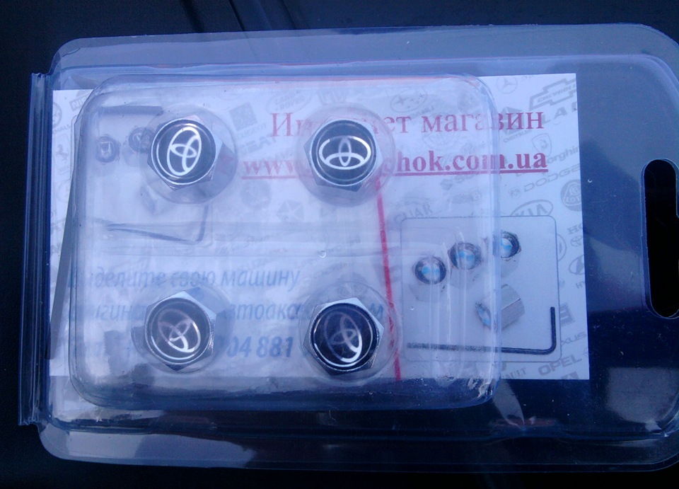 Ковпачки TOYOTA 1