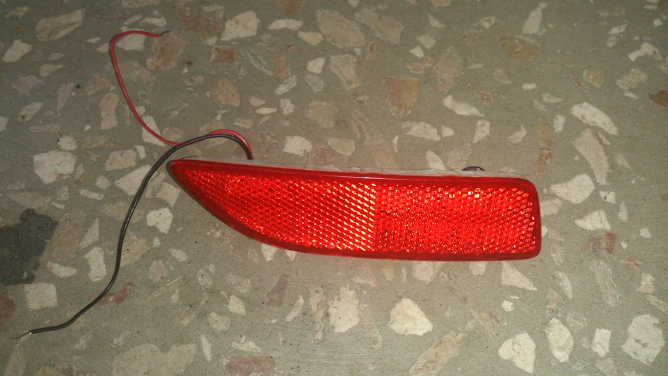 LED катафоти в задньому бампері. 1