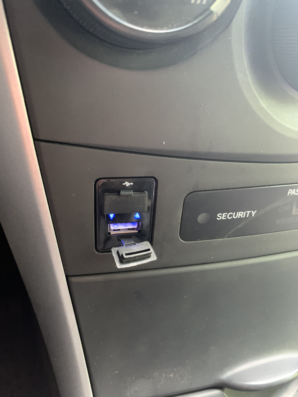 2 usb порти 1