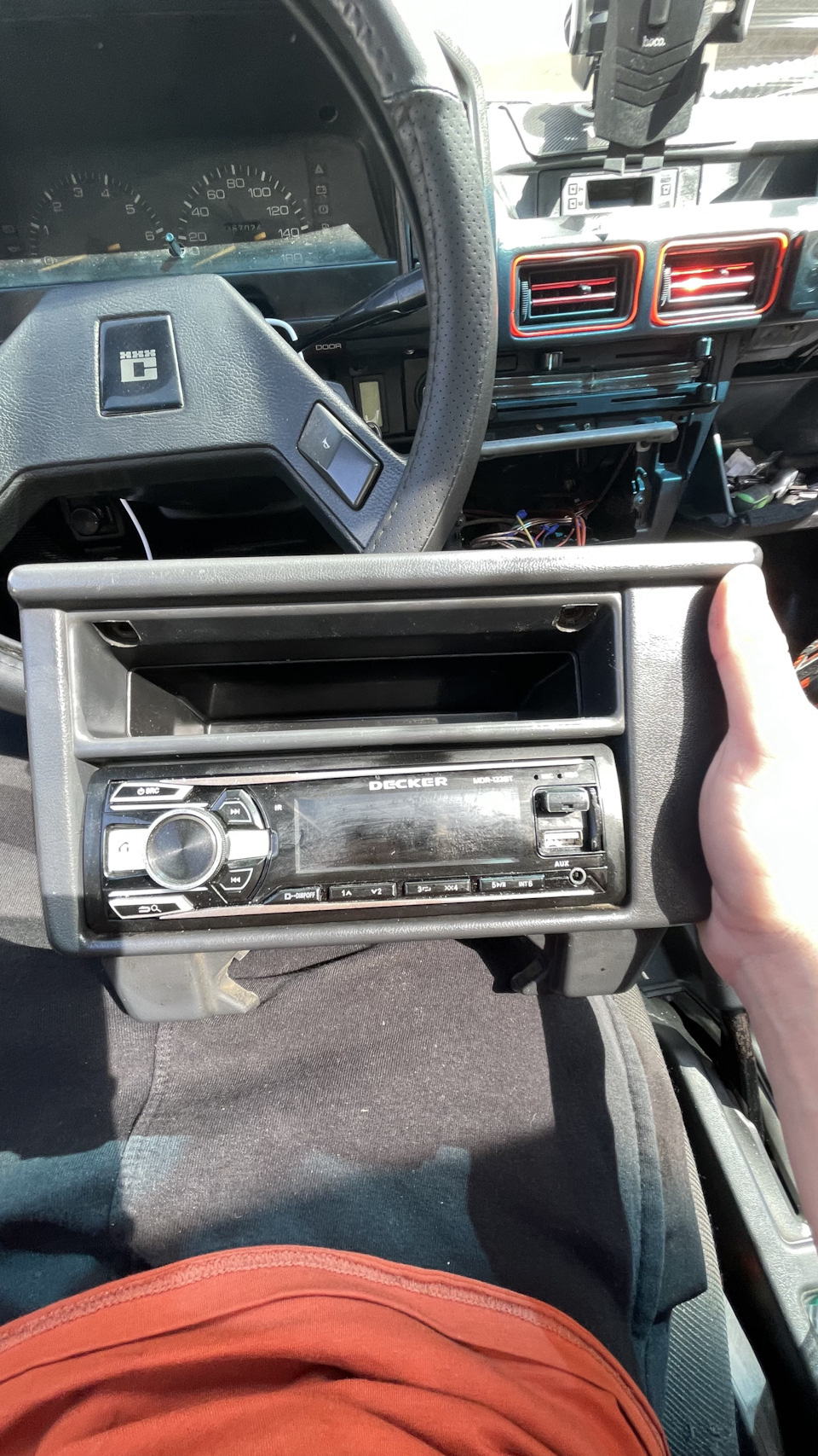 Підсклянник Corolla e80 4