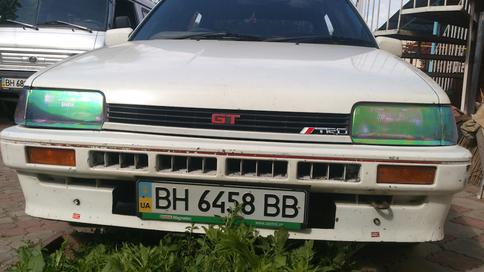 Фото з TRD шильдиком та наклейка на заднє скло!))) 3