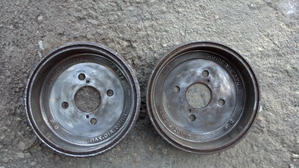 підготовка до зими:барабани, болти, метал.диски r14 BMW 5