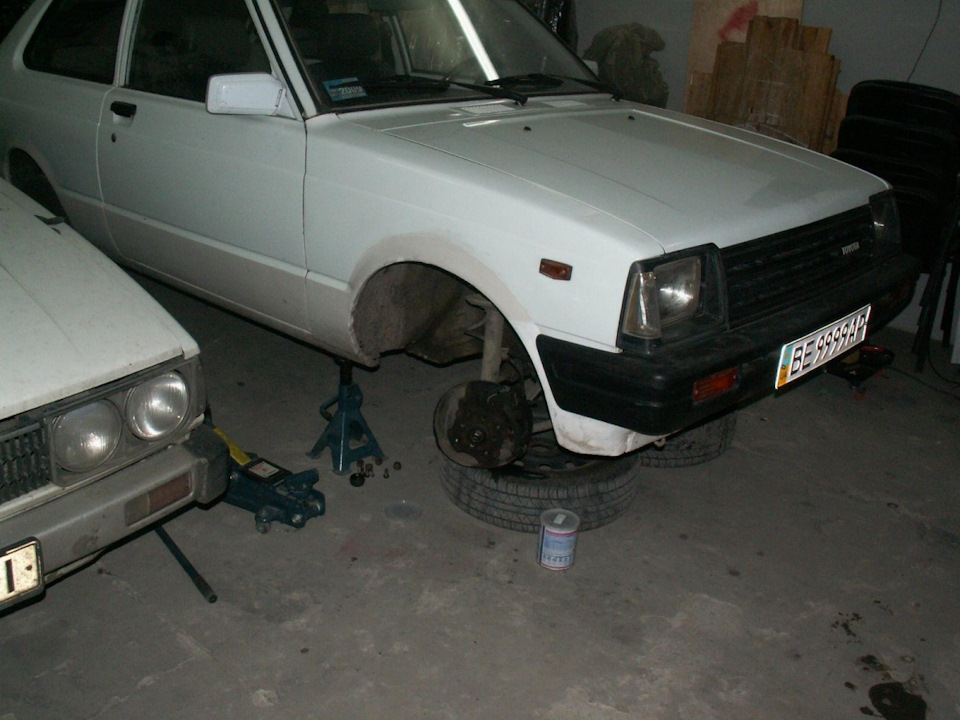 Starlet KP60 brakes 2