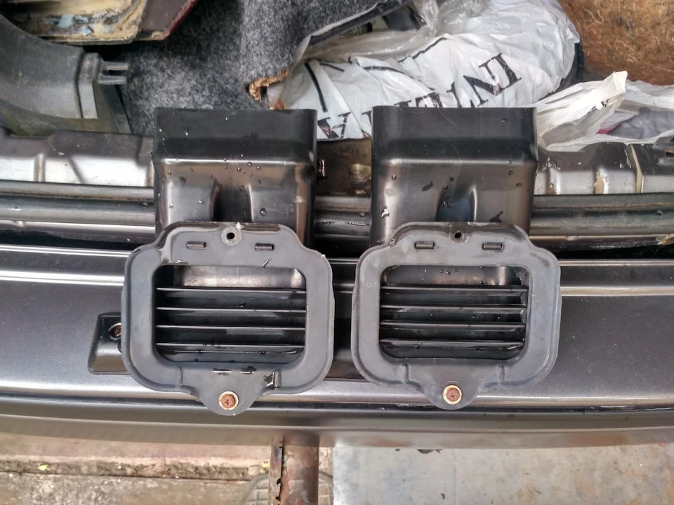 Встановлення вентиляції під Стопами