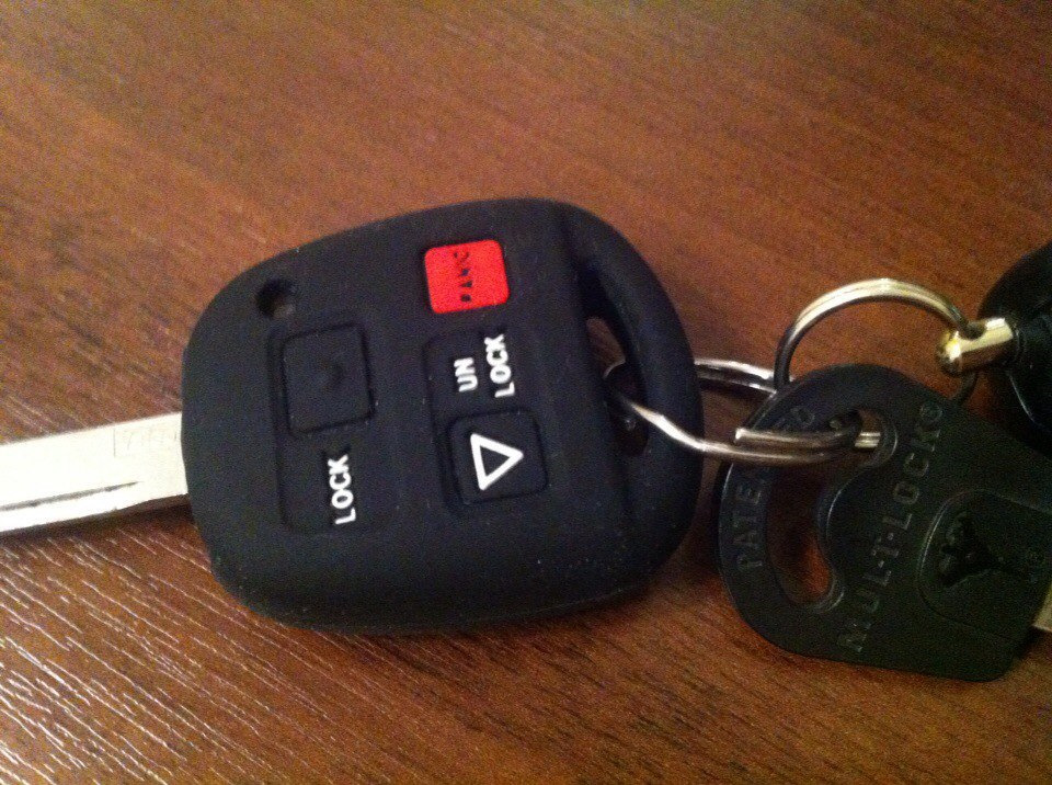 Силіконовий чохол для Toyota 2