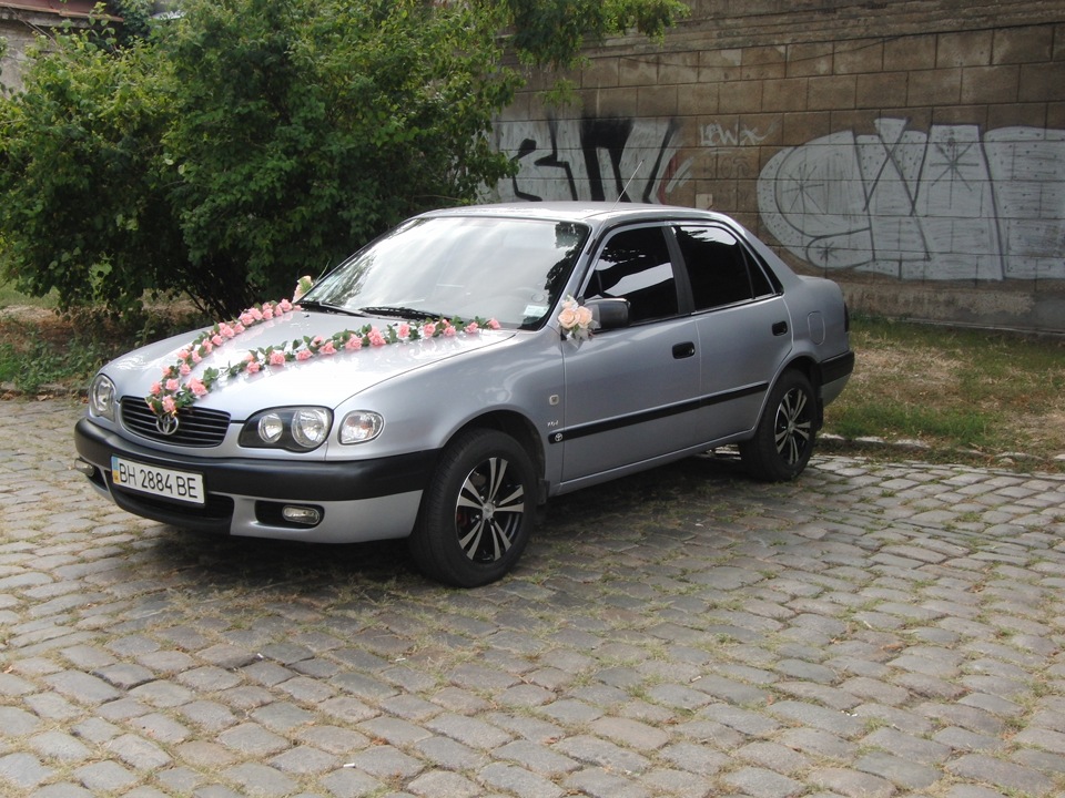 на весіллі... 2