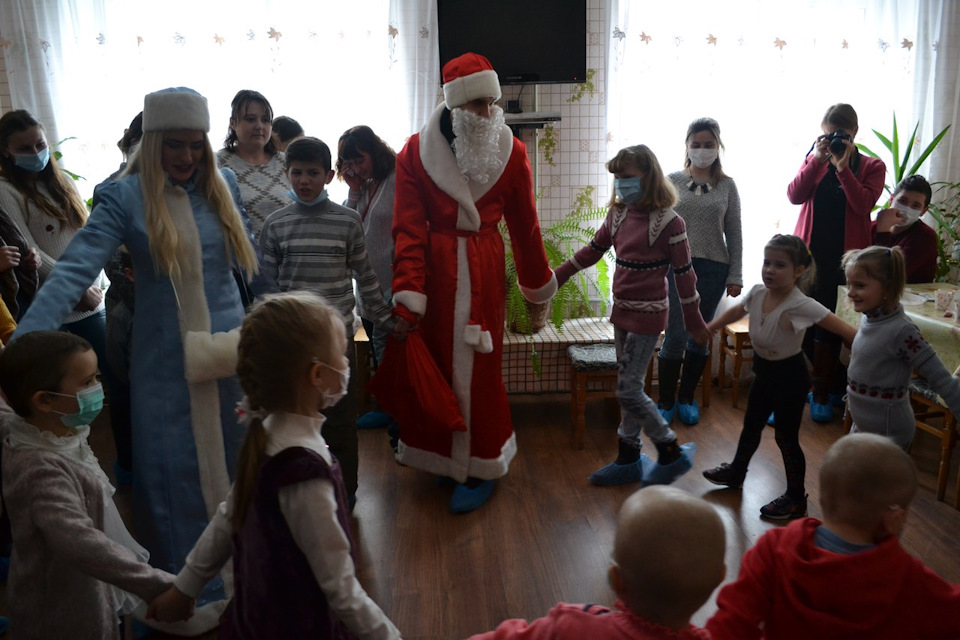 Благодійність_) 5