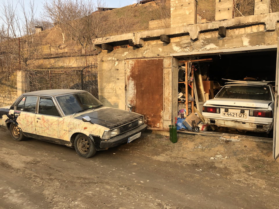 Ось так виглядав 1.5 тижня тому мій гараж. 3