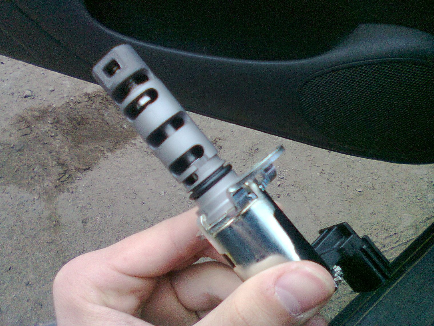 Клапан VVT-I 1