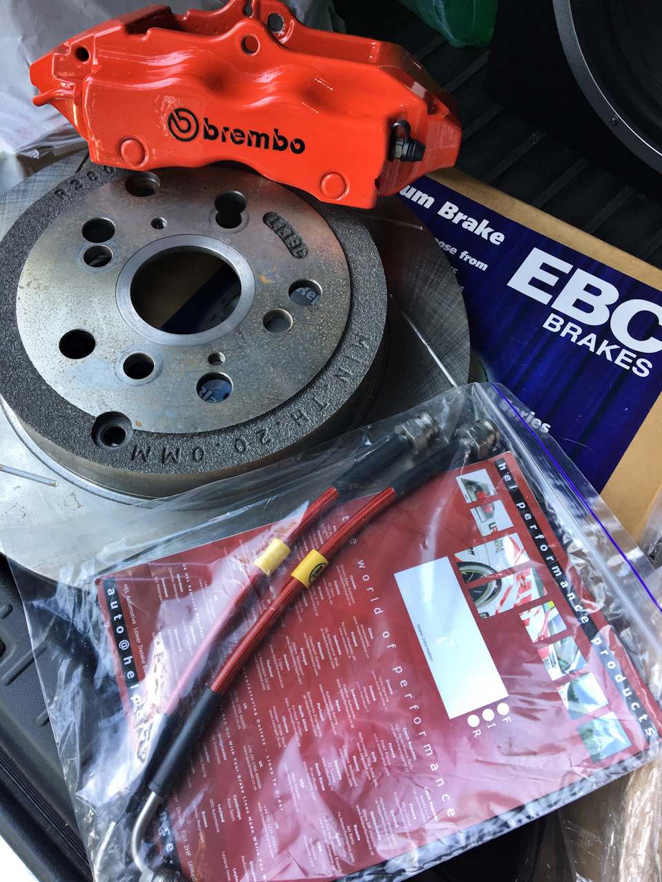 Задні супорти BREMBO 4pot від Porsche CAYENNE / Audi Q7 2