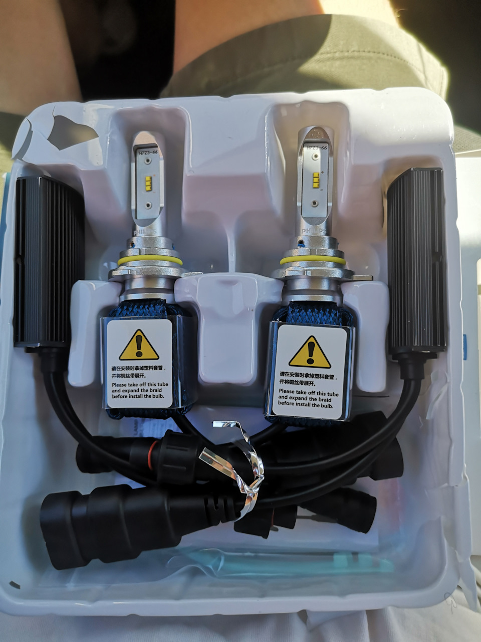 LED у головне світло 1