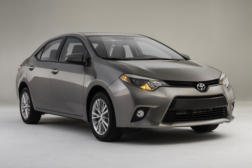 Нарешті офіційно представлено 11-е покоління Toyota Corolla 3