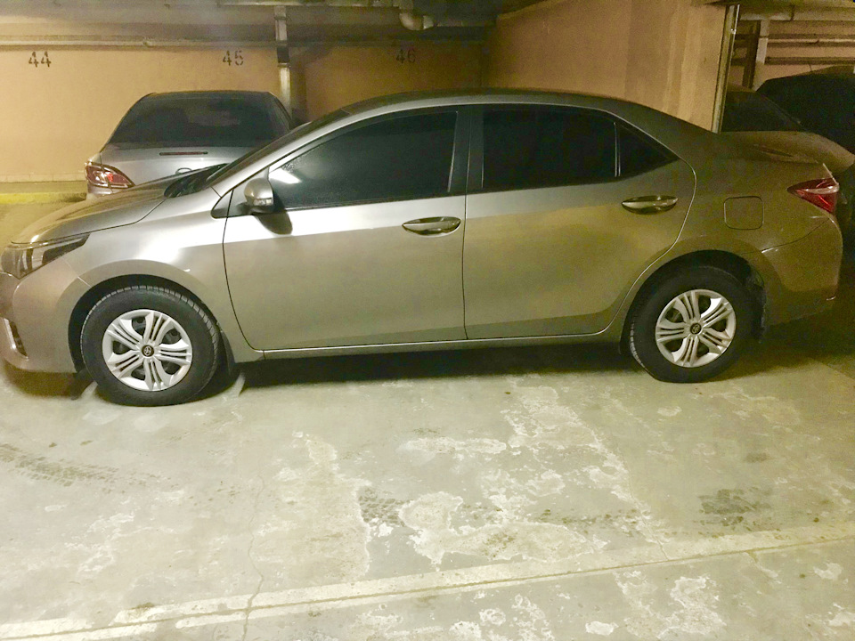 Нові ковпаки Toyota Corolla 2